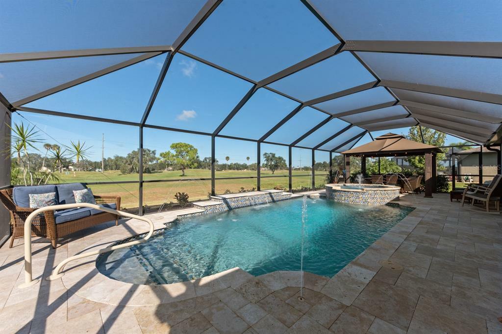 Property Photo:  9213 Raes Creek Place  FL 34221 