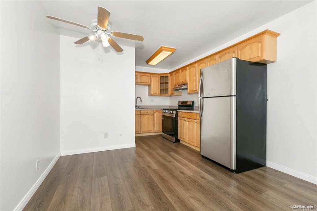 Property Photo:  868 E Alvarado Street 9  CA 92028 