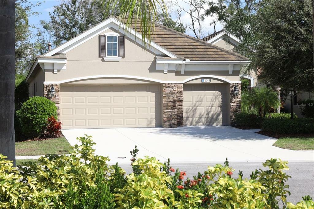 Property Photo:  4015 Celestial Blue Court  FL 34211 