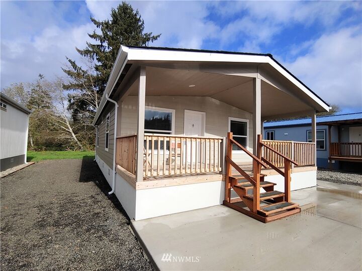 Property Photo:  2010 Broadway Avenue 12  WA 98550 
