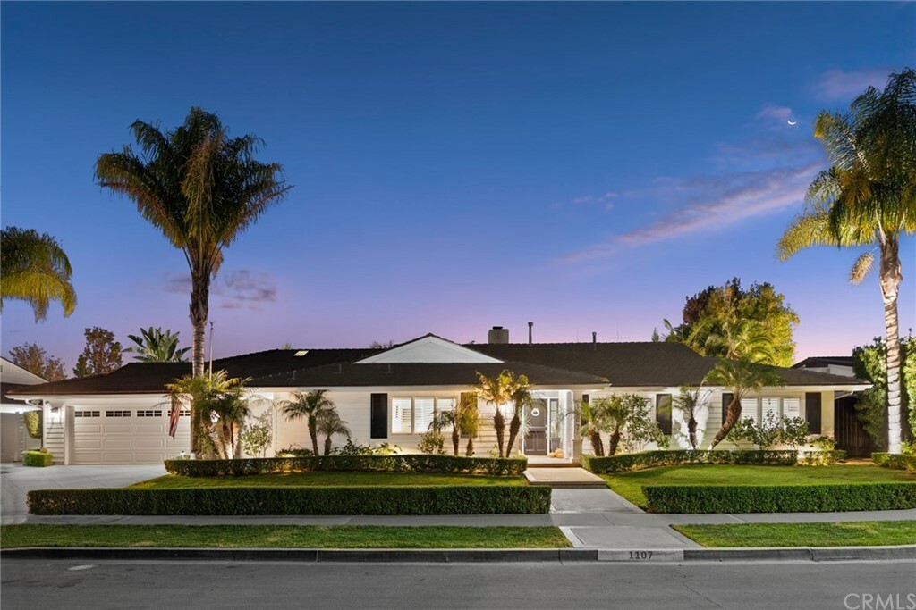 Property Photo: 1107 Marian Lane CA 92660