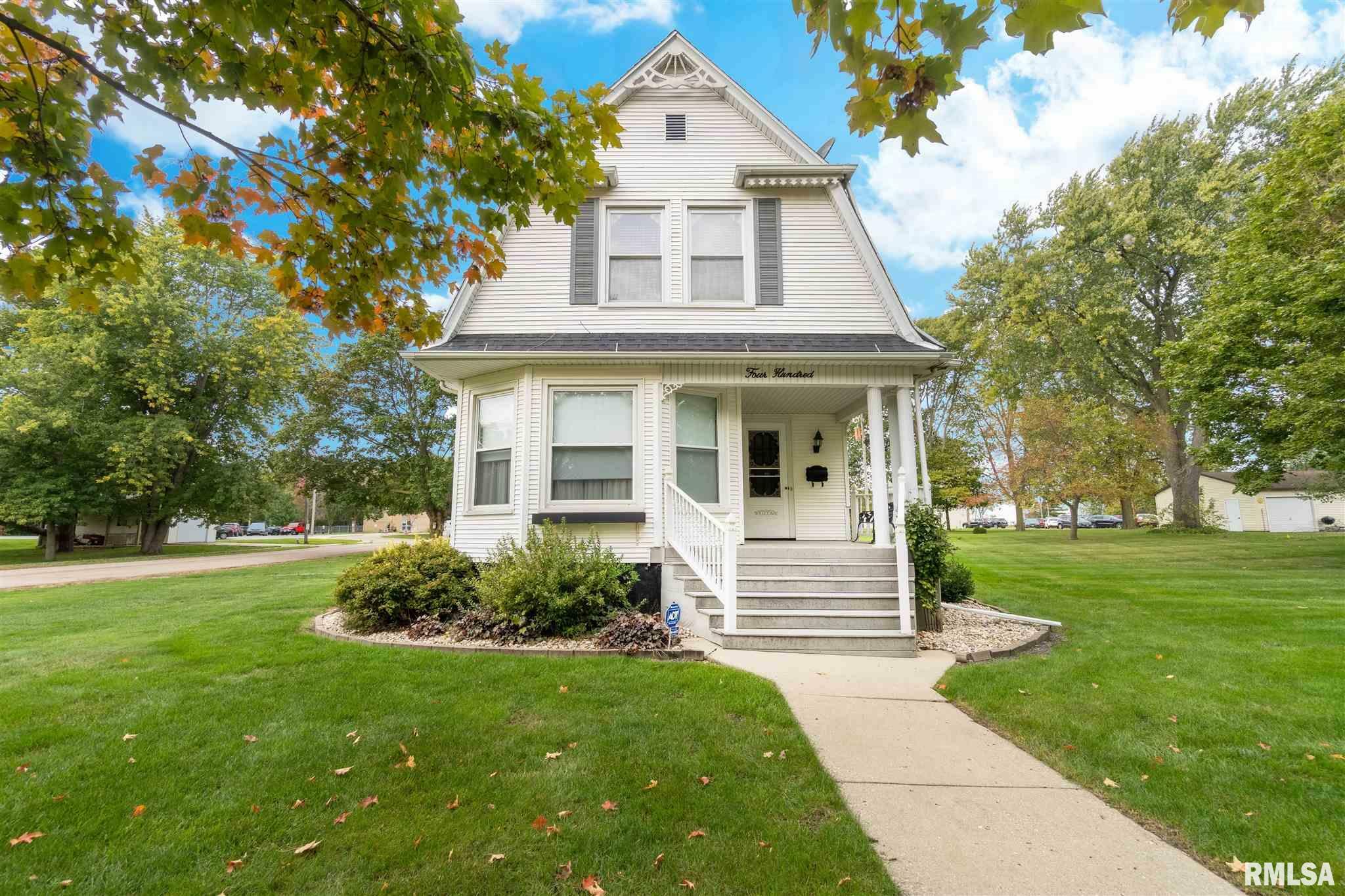 Property Photo: 400 N 6th IL 61491
