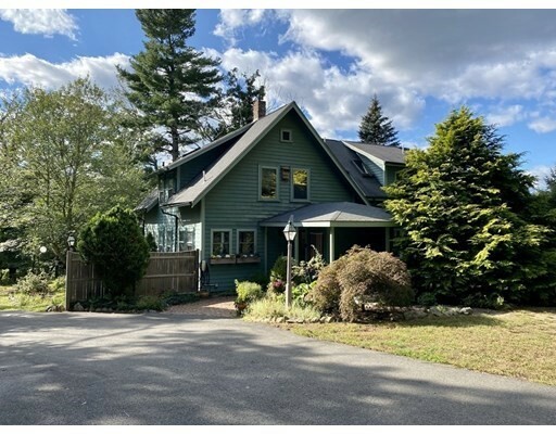 Property Photo:  473 Concord St  MA 01746 