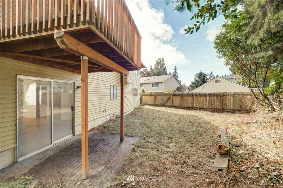 Property Photo:  12923 1st Avenue SW  WA 98146 