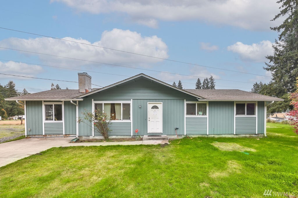 Property Photo: 9525 Yelm Hwy SE WA 98513