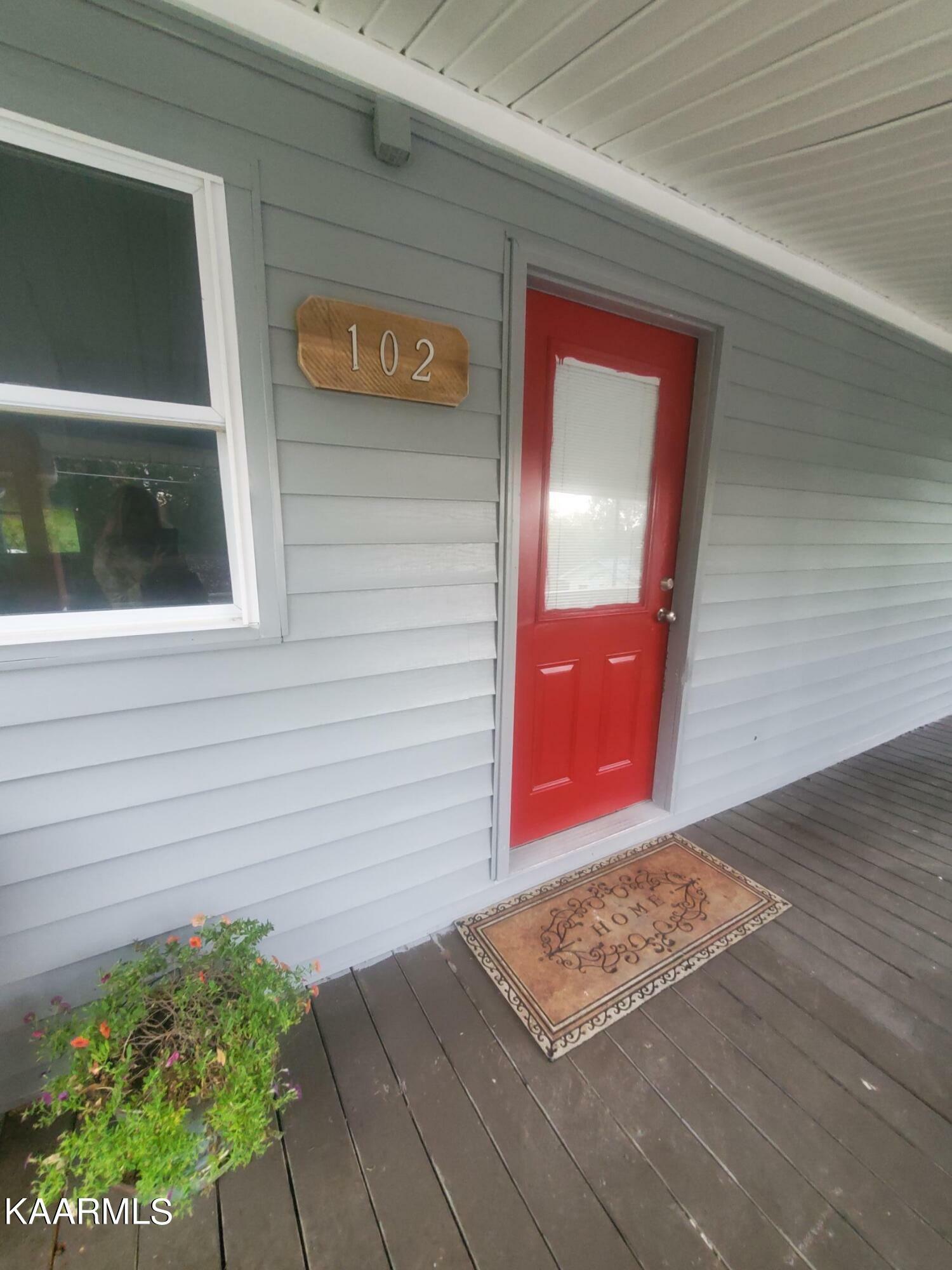 Property Photo: 102 Mayfair Lane TN 37830