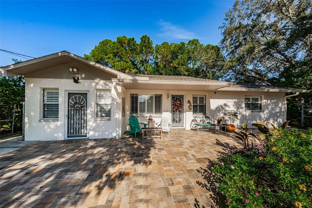 Property Photo:  626 Baynard Court  FL 34689 