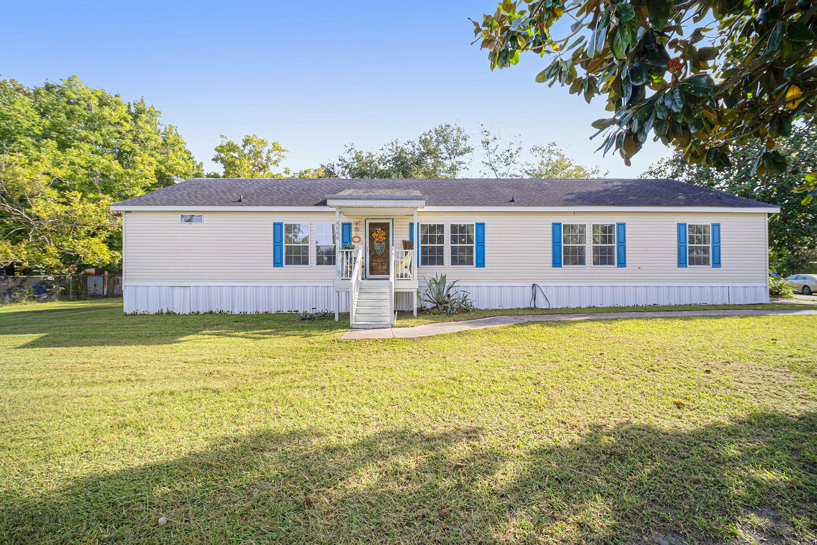 Property Photo:  4644 Gaynor Avenue  SC 29405 