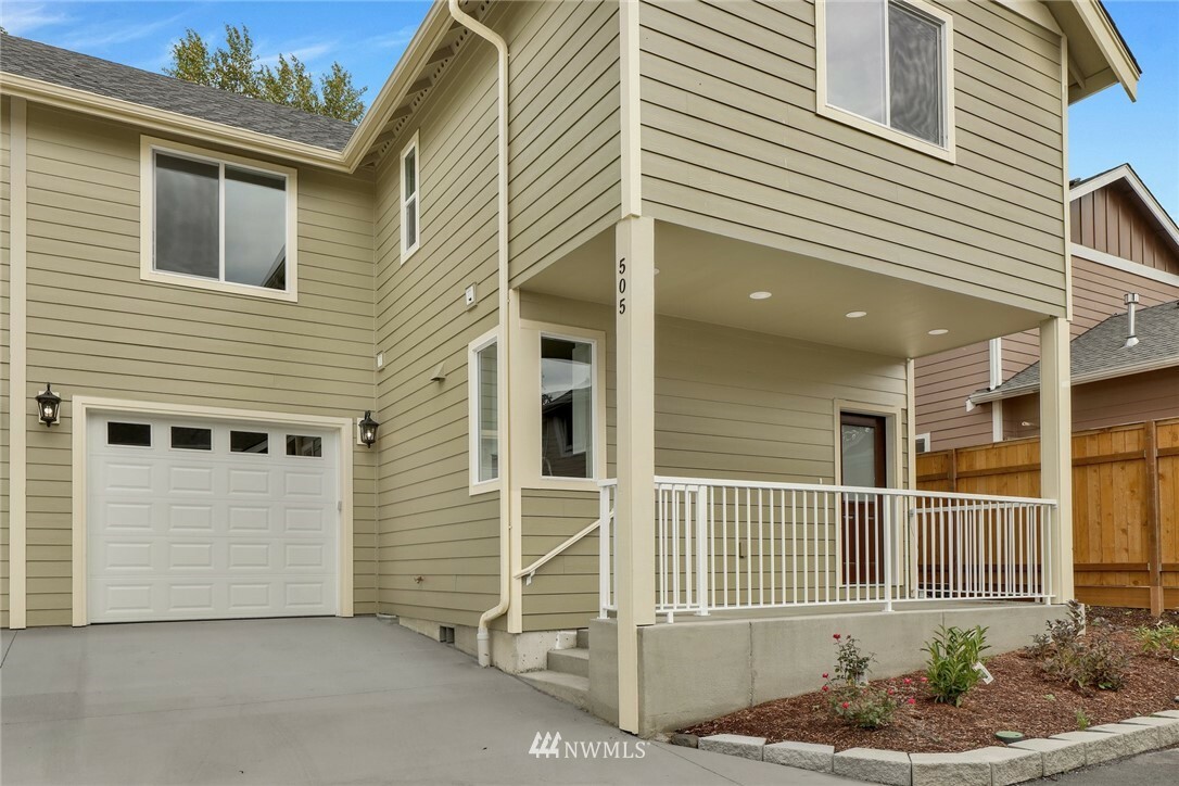 Property Photo: 505 Harman Way WA 98226