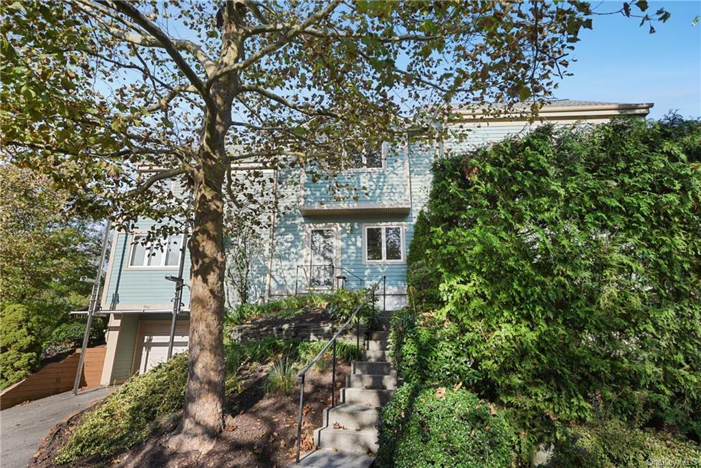 Property Photo:  5502 Manor Drive  NY 10566 