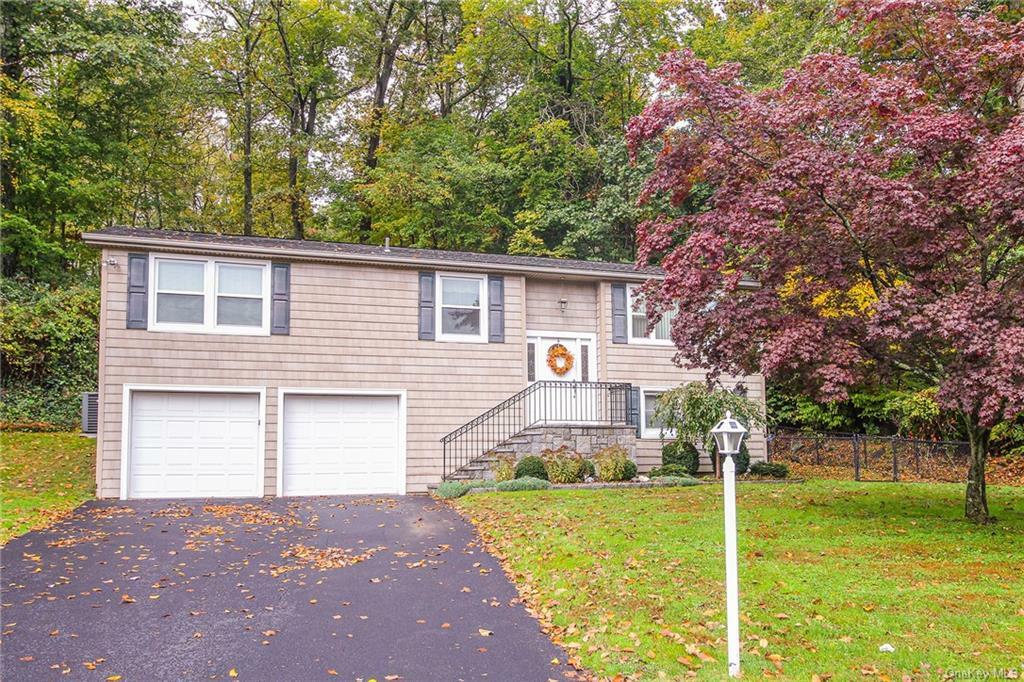 Property Photo: 121 Dahlia Drive NY 10541