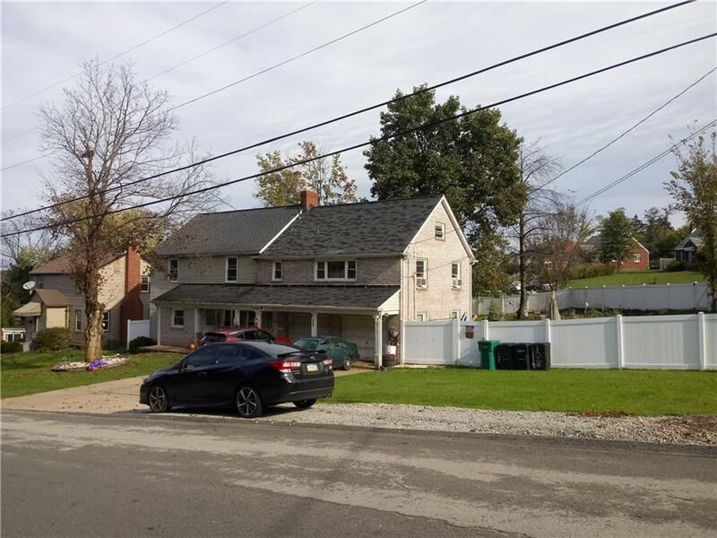 Property Photo: 835 Everglade PA 15135