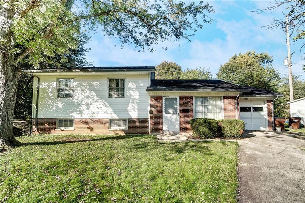 Property Photo: 3617 Mullen Court OH 45420