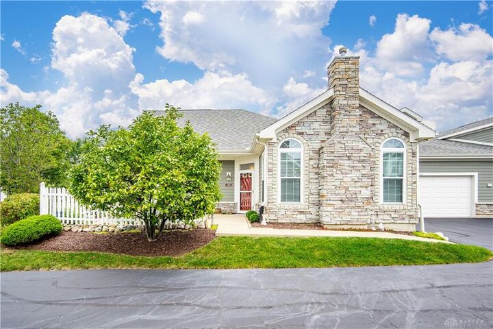 121 Abbey Drive  Springboro OH 45066 photo