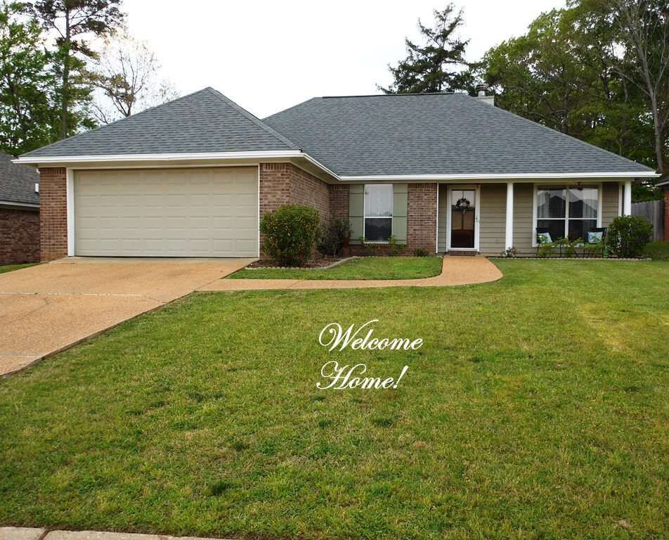 Property Photo:  202 Briars Bend  MS 39042 