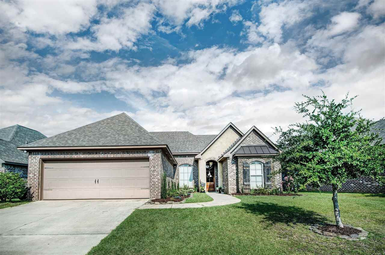 Property Photo:  236 Stonebridge Boulevard  MS 39042 