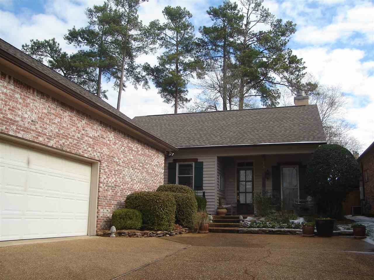 Property Photo:  710 Esplanade Drive  MS 39157 