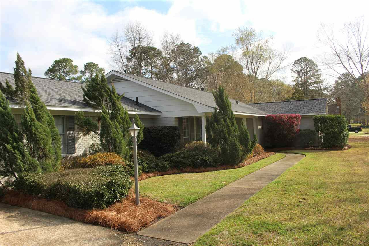 Property Photo:  208 Sheryl Drive  MS 39110 