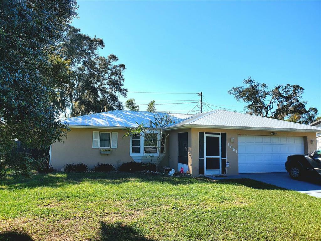 Property Photo:  1061 Citrus Road  FL 34293 