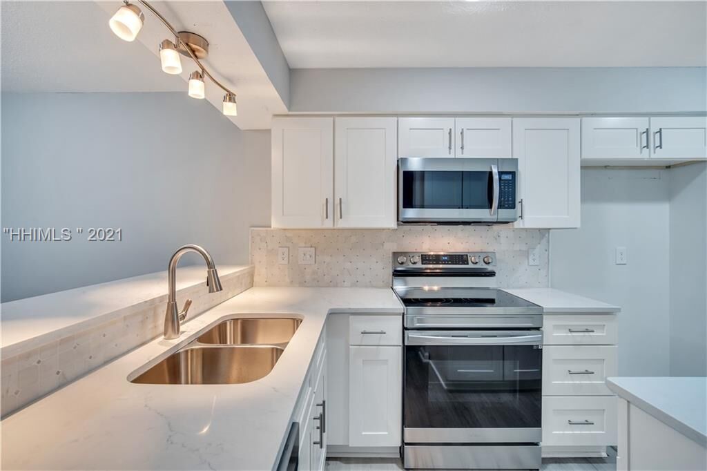 Property Photo:  50 Yacht Cove Drive 523  SC 29928 