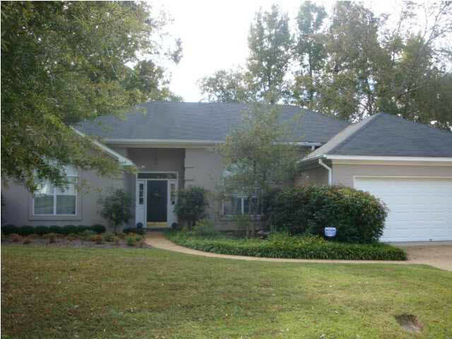 Property Photo:  1827 Lake Trace Drive  MS 39211 