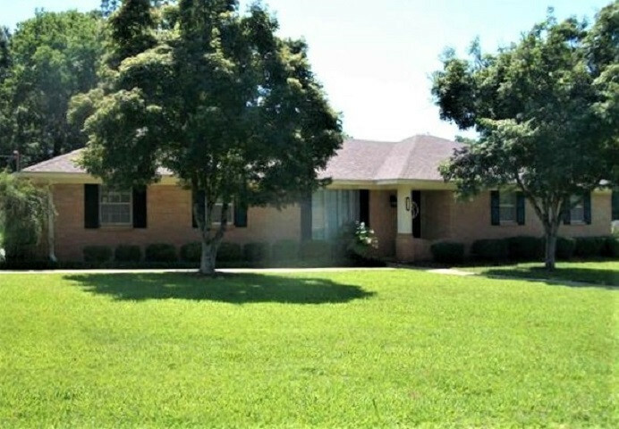 Property Photo:  218 Old Spanish Trail  MS 39212 