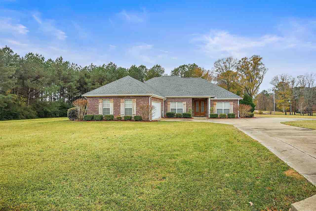 Property Photo:  229 Woodsong Way  MS 39170 