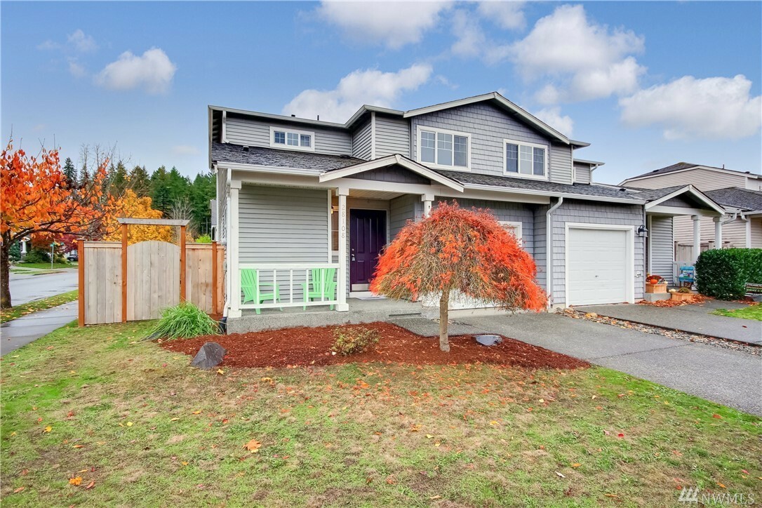 Property Photo:  28108 239th Place SE  WA 98038 