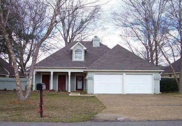 Property Photo:  538 S Deerfield Drive  MS 39110 