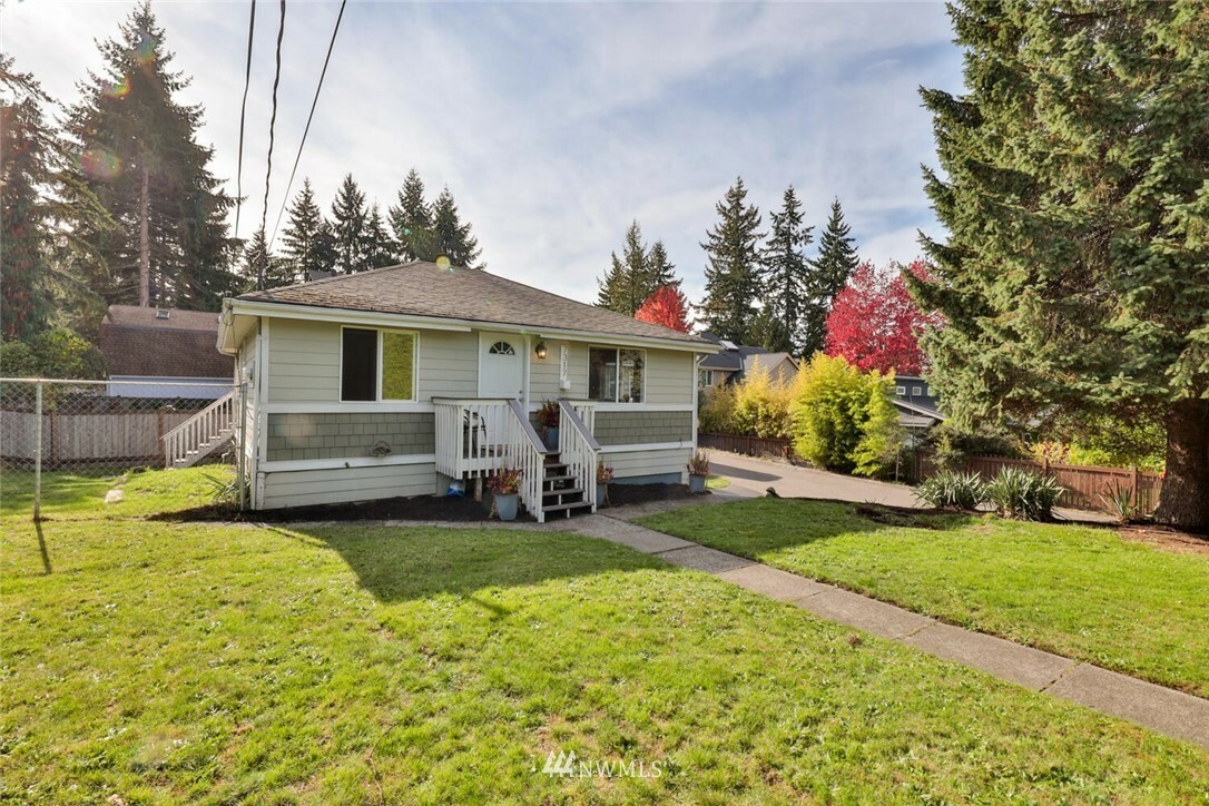 Property Photo:  7317 NE 155th St  WA 98028 