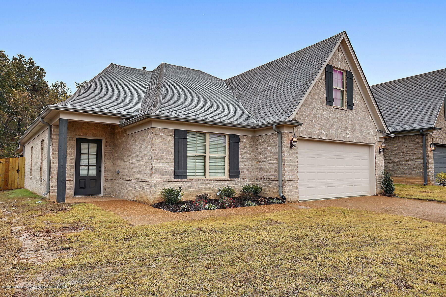 1553 Cambria Drive  Southaven MS 38671 photo