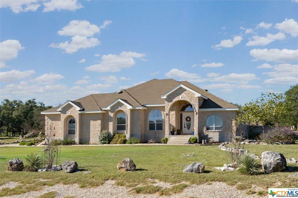 Property Photo:  124 Iron Horse  TX 78132 