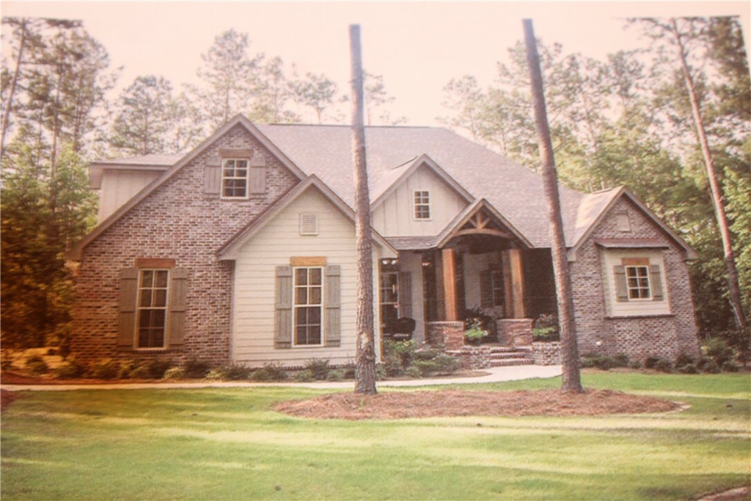 Property Photo:  1801 Independence  AR 72704 