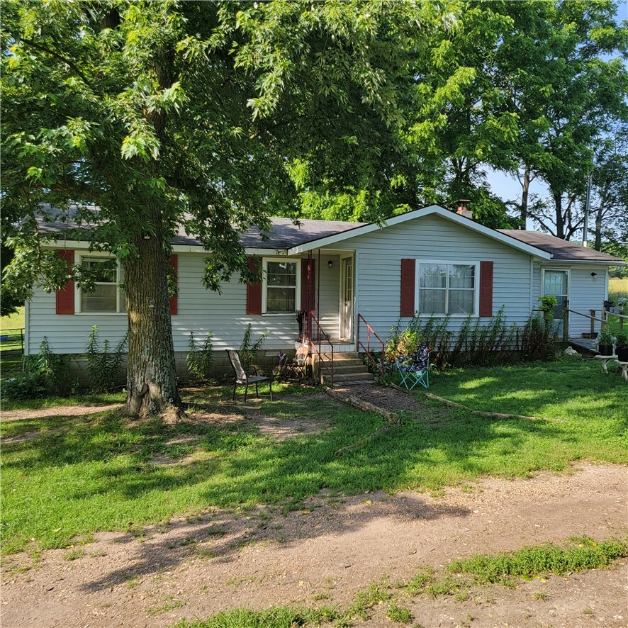 2857 Highway 221  Berryville AR 72616 photo