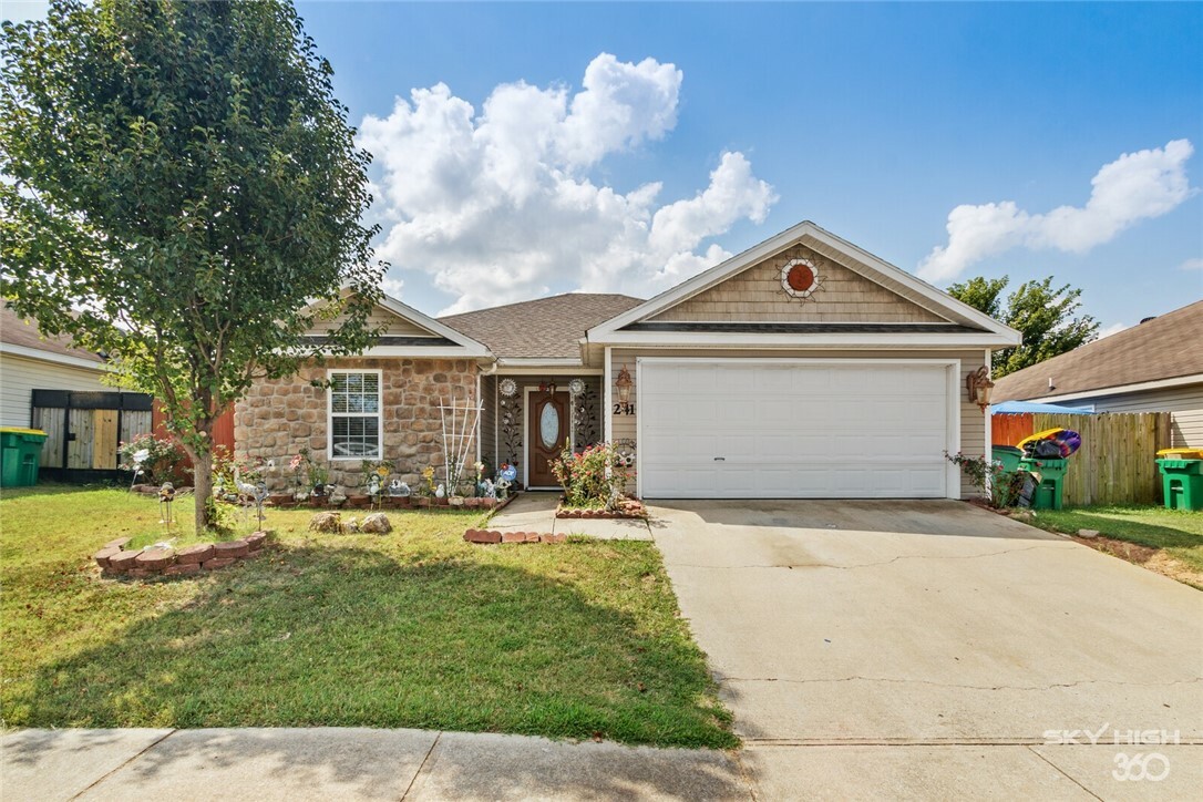 Property Photo:  241 Cascade Circle  AR 72764 