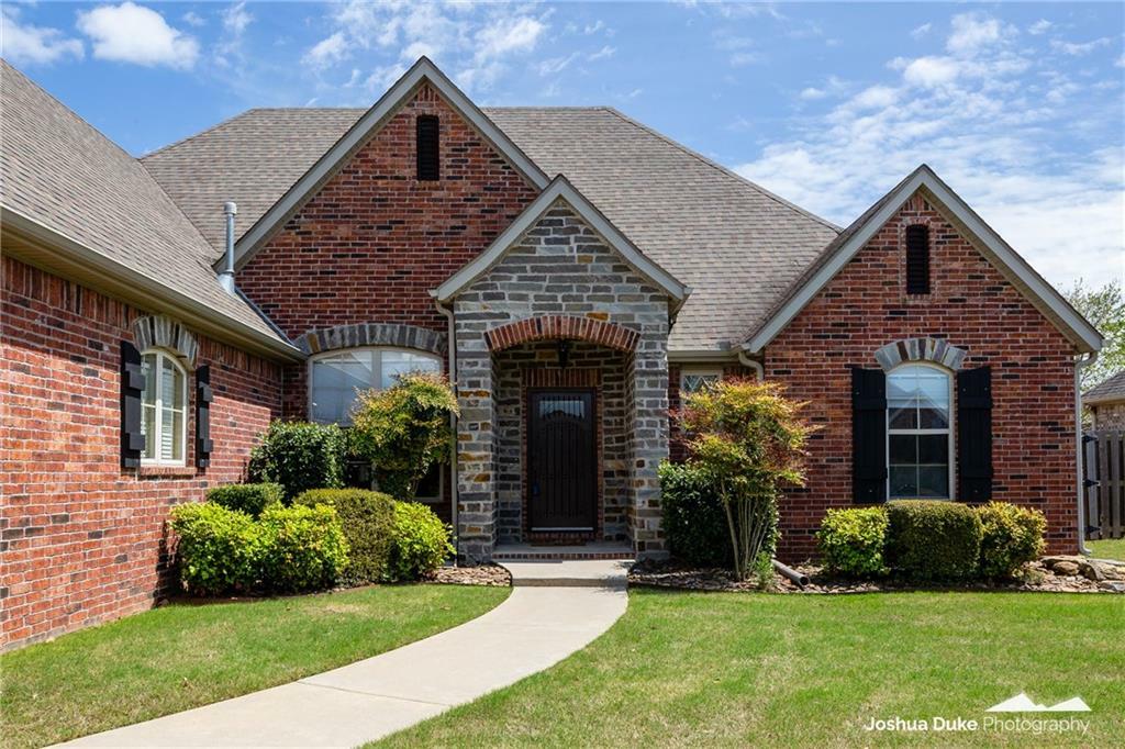 Property Photo:  1980 S Pumpkin Ridge Drive  AR 72701 