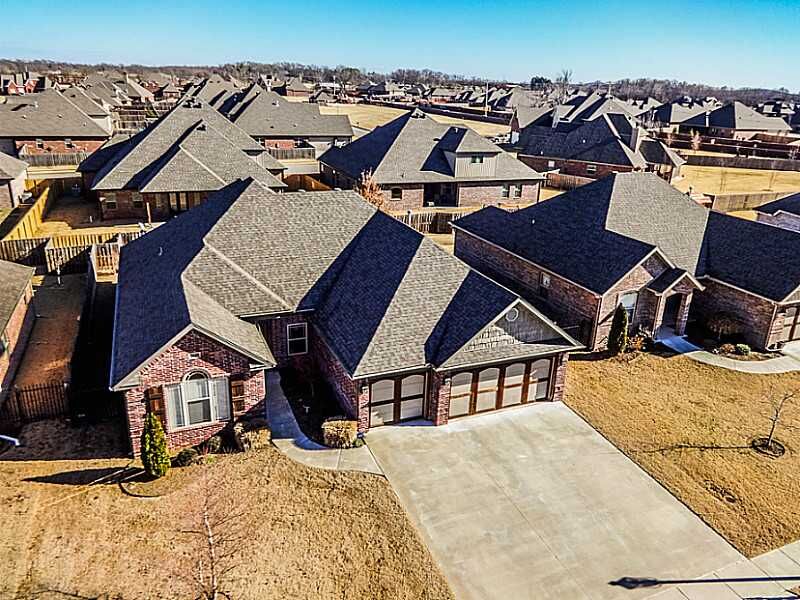 Property Photo: 6439 Bridge Bay Lane AR 72758