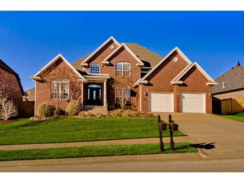 Property Photo:  3903 NE Cadbury Avenue  AR 72712 