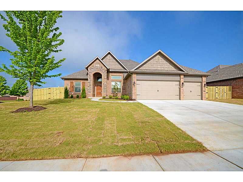 Property Photo: 6000 W Woodbine Drive AR 72758