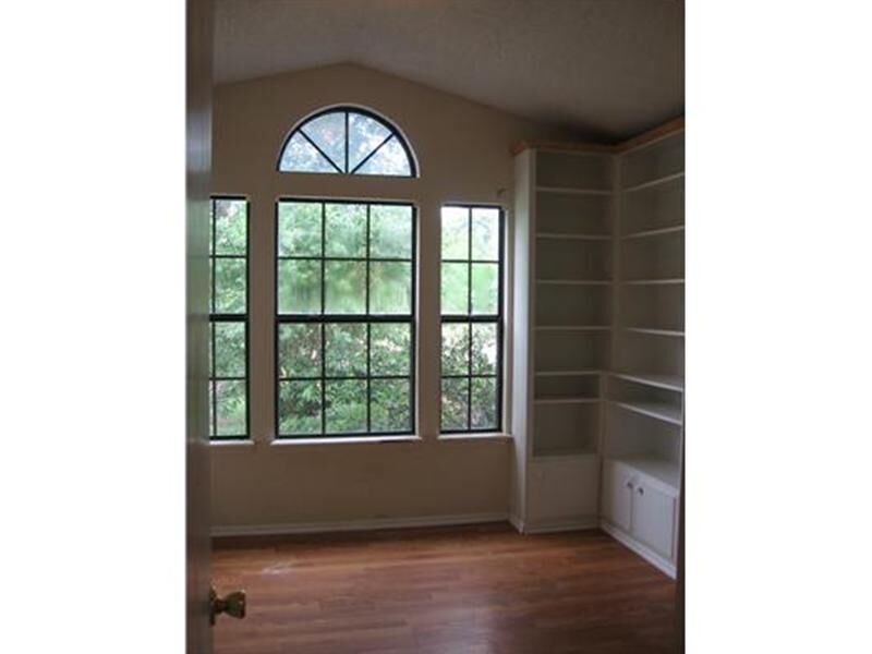 Property Photo: 1920 E Stearns Street AR 72703