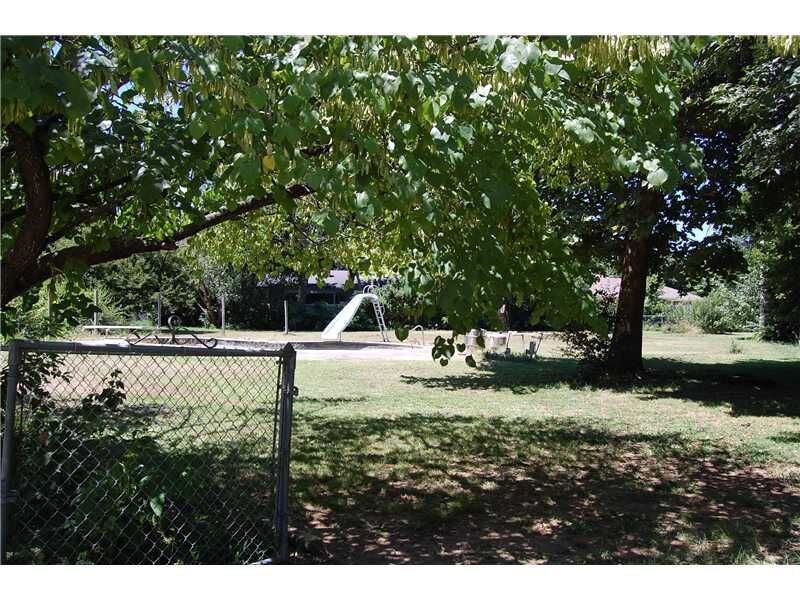 Property Photo:  SE Clark Street  AR 72712 