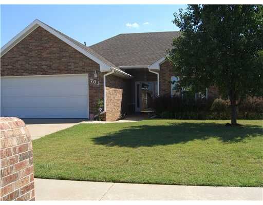 Property Photo: 703 Herron Street AR 72753