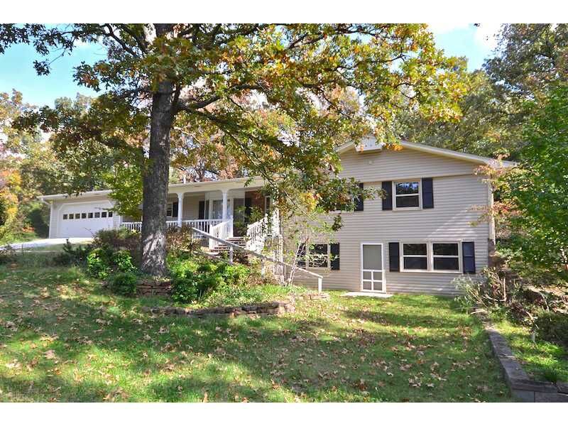 Property Photo: 2625 N Warwick Drive AR 72703