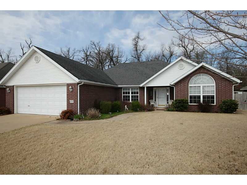 Property Photo: 3234 Eagle Crest Circle AR 72762