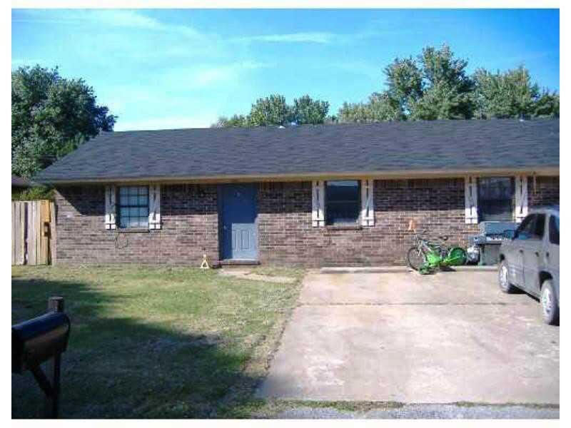Property Photo: 201/203 Ann Street AR 72774