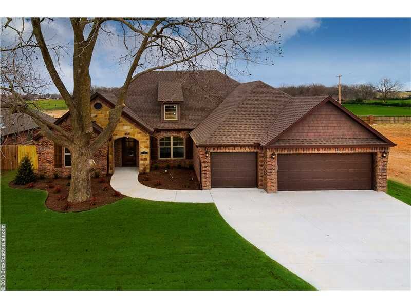 Property Photo: 4601 SW Chancery Street AR 72712