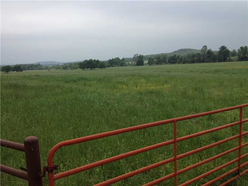 Property Photo: Centerpoint Church (20.00 +- Acres)Tract D Road AR 72753