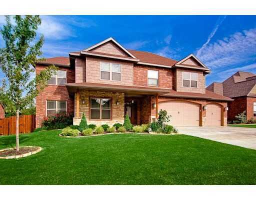 Property Photo: 308 NE Branchwood Street AR 72712