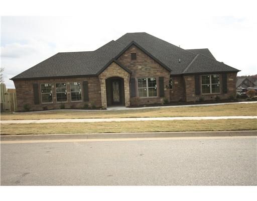 Property Photo: 2365 Eiffel Crossing Road AR 72704