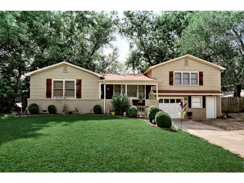 Property Photo: 607 Bella Vista Road AR 72712